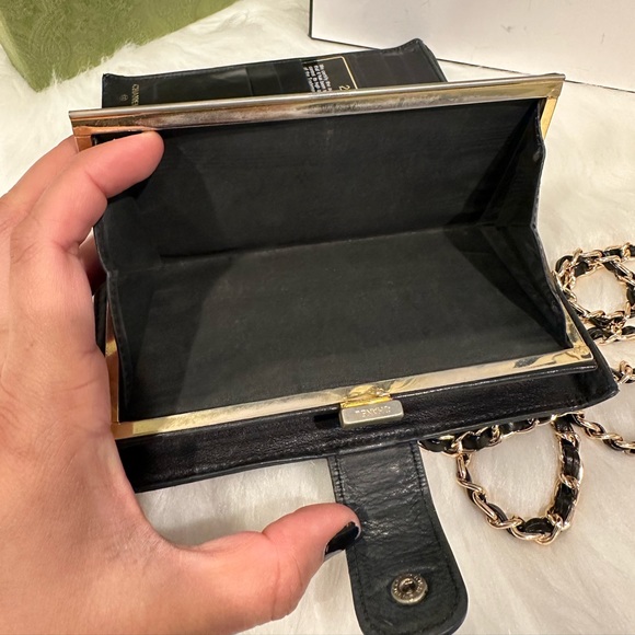 CHANEL Vintage Caviar Timeless ‘CC’ Wallet on Chain | # 2797727 - Picture 9 of 15